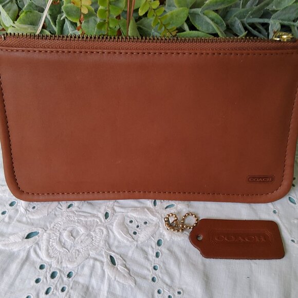 Vintage Coach Skinny Case 7170 in British Tan New with Hangtag - Picture 1 of 9
